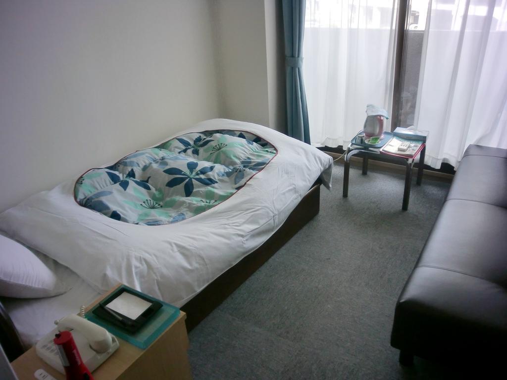 Business Hotel Nishi Otsu Exterior photo